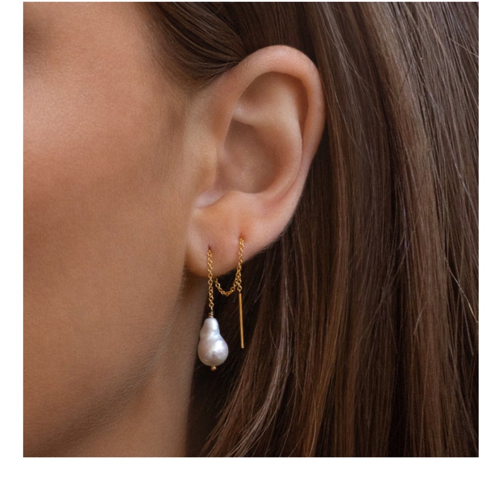 Leah Alexandra Boroque Pearl Earrings